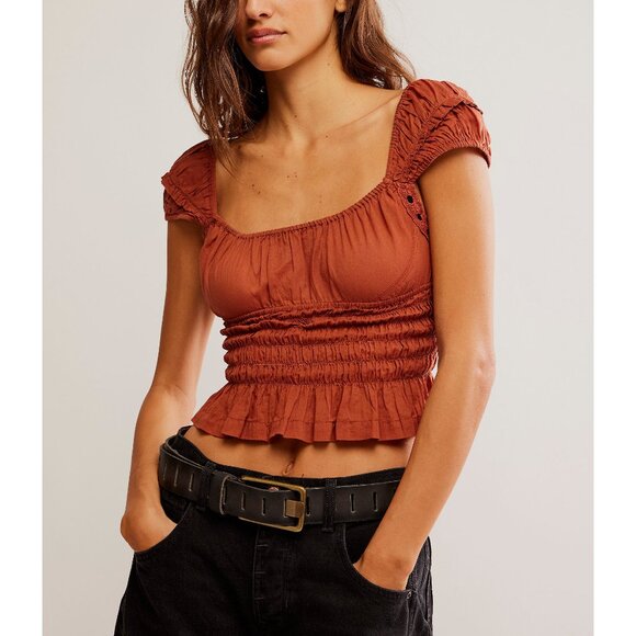 🎉LAST CHANCE🎉 FREE PEOPLE Sweet On You Crop Top / Maple Syrup - Picture 1 of 5